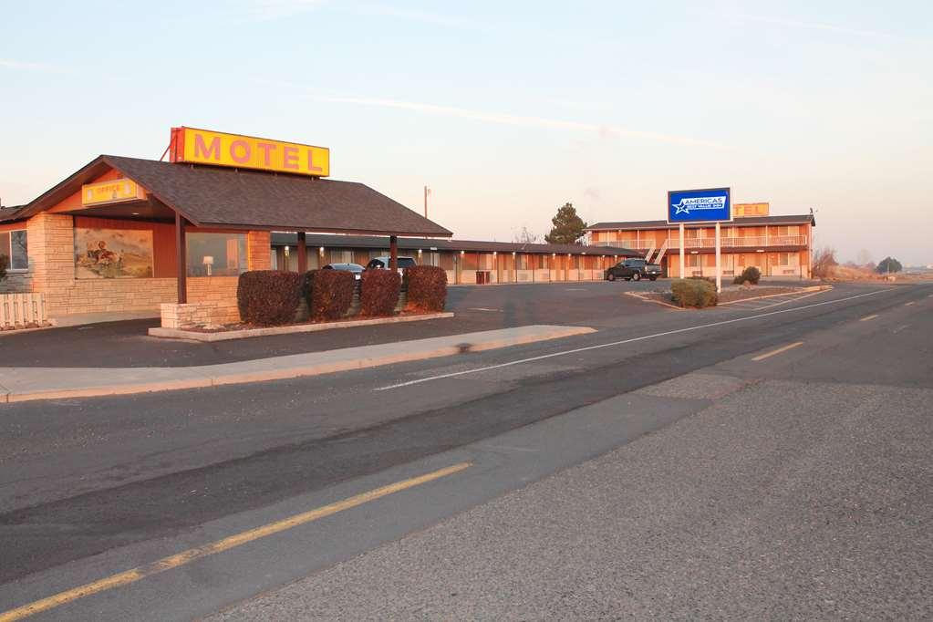 Riverview Motel Boardman Exterior photo