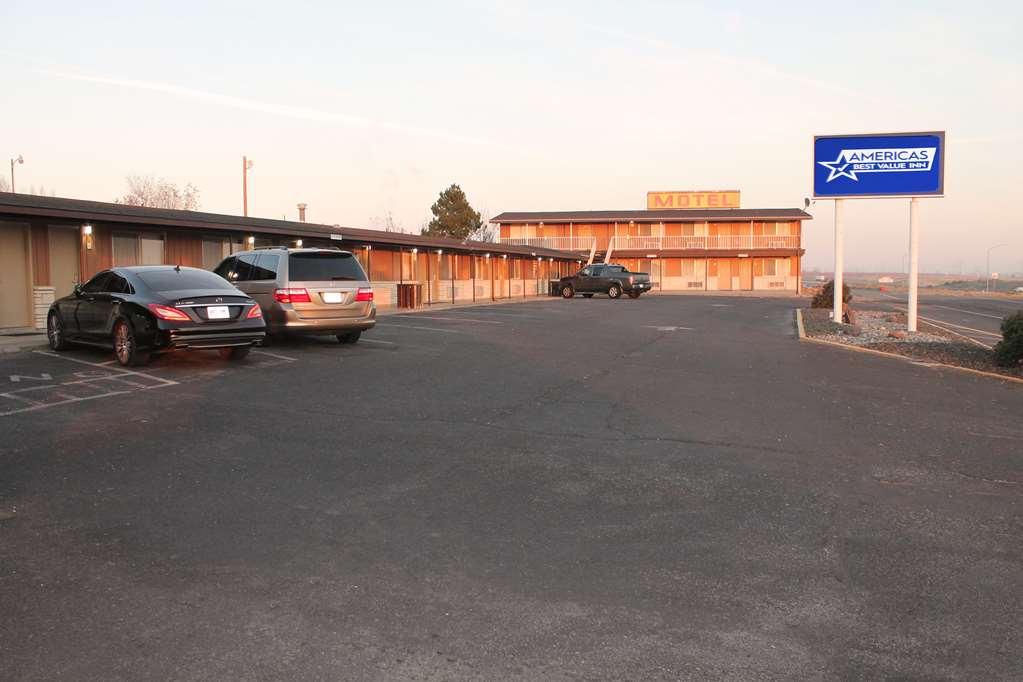 Riverview Motel Boardman Exterior photo